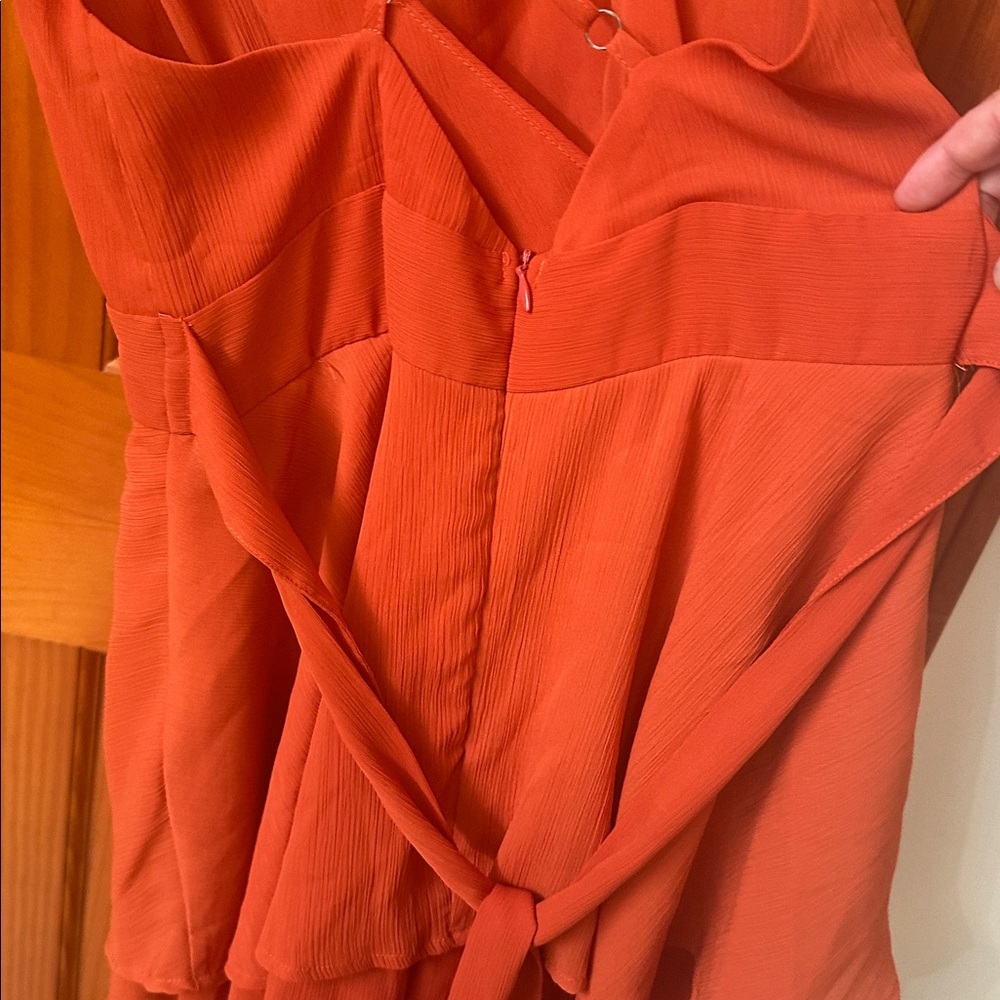 Burnt orange sleeveless romper size small - Picture 4 of 8
